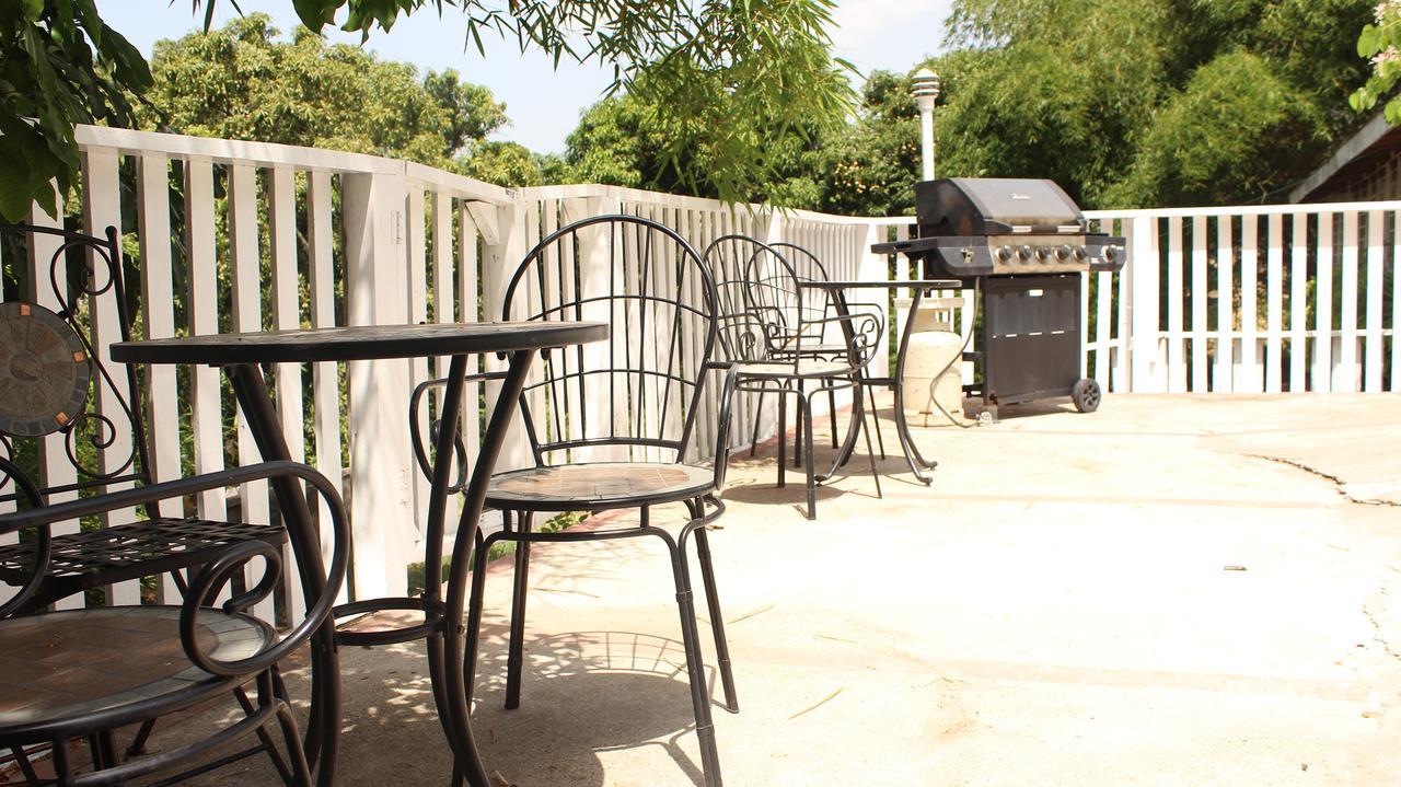 The Artiste'S Boutique By Bohemian Lodges Kingston Exterior foto